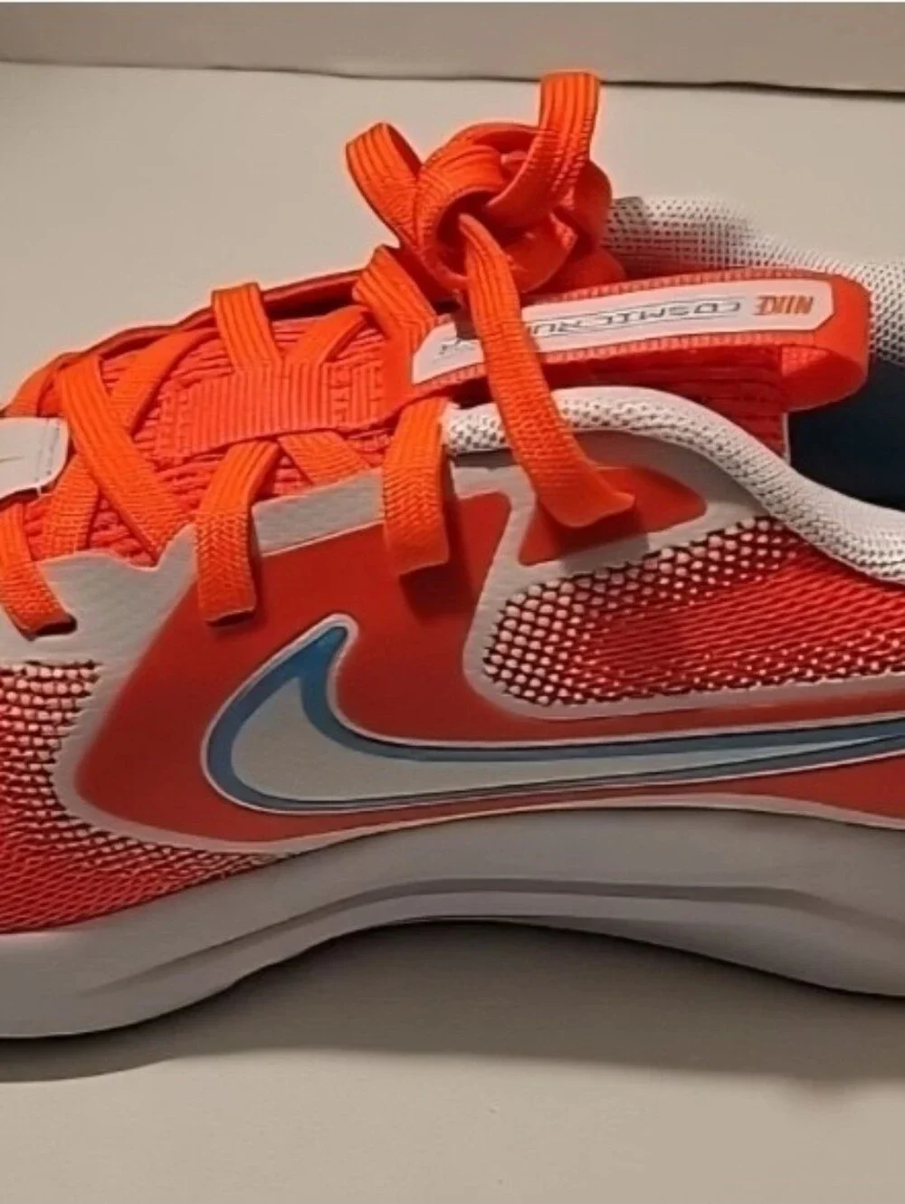 Nike Cosmic Runner Big Kids 5.5Y/ Women's 7 ~ Orange, Turquoise, White Shoes